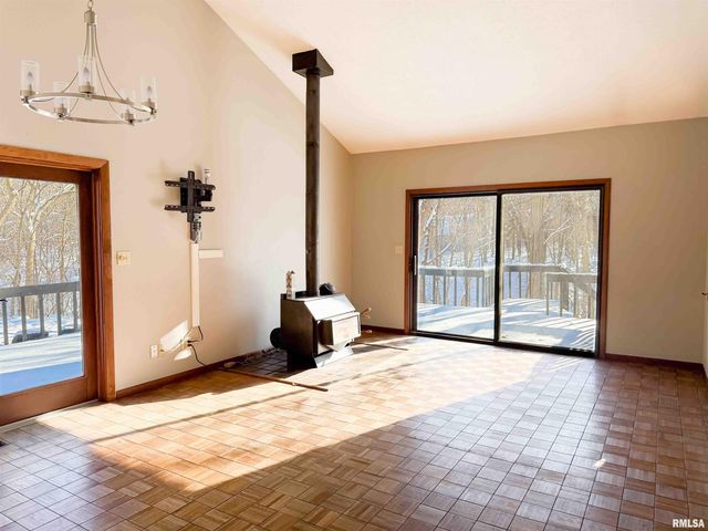 1318 W FEATHERWOOD Drive, Dunlap, IL 61525