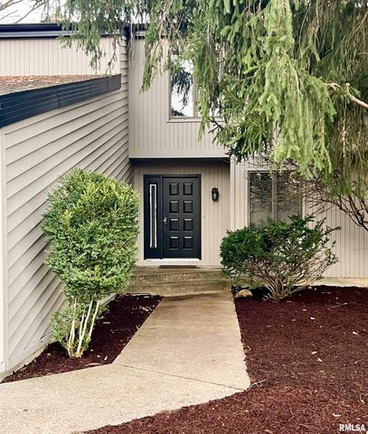 1318 W FEATHERWOOD Drive, Dunlap, IL 61525