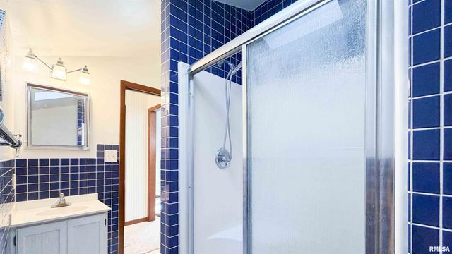 1318 W FEATHERWOOD Drive, Dunlap, IL 61525