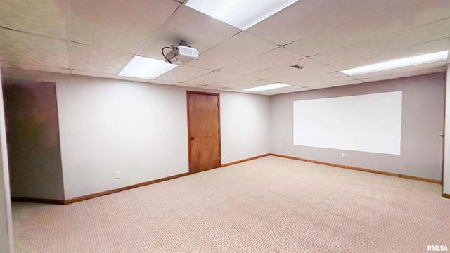 1318 W FEATHERWOOD Drive, Dunlap, IL 61525