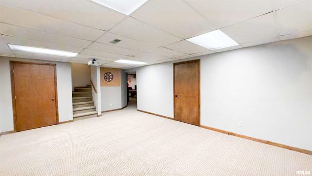 1318 W FEATHERWOOD Drive, Dunlap, IL 61525