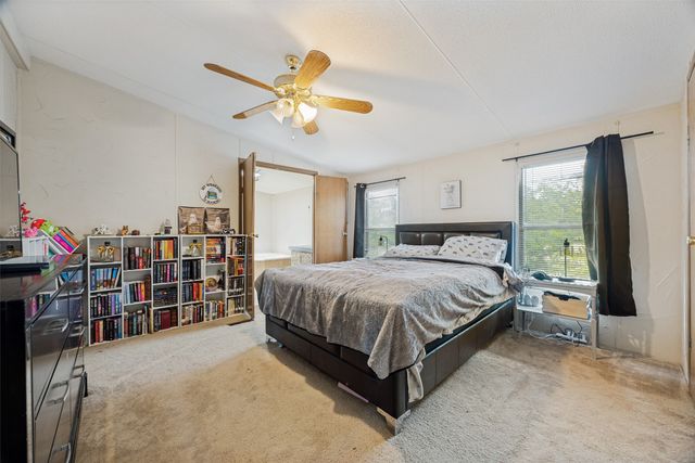 843 County Road 4900, Trenton, TX 75490