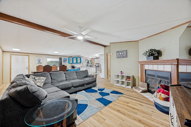 843 County Road 4900, Trenton, TX 75490