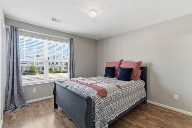 3215 Harpeth Springs Dr, Nashville, TN 37221