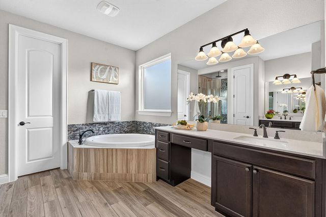 8905 Moccasin PATH, Austin, TX 78736