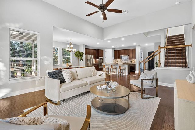 8905 Moccasin PATH, Austin, TX 78736