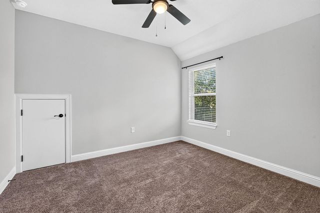 8905 Moccasin PATH, Austin, TX 78736