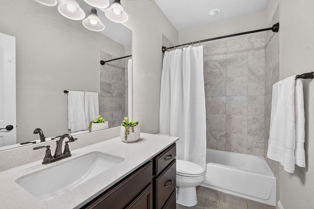 8905 Moccasin PATH, Austin, TX 78736