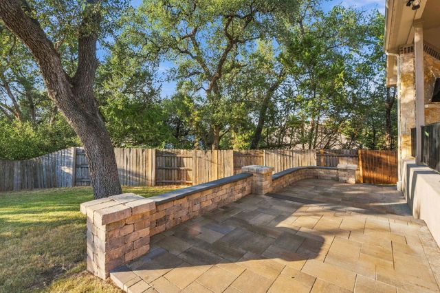 8905 Moccasin PATH, Austin, TX 78736