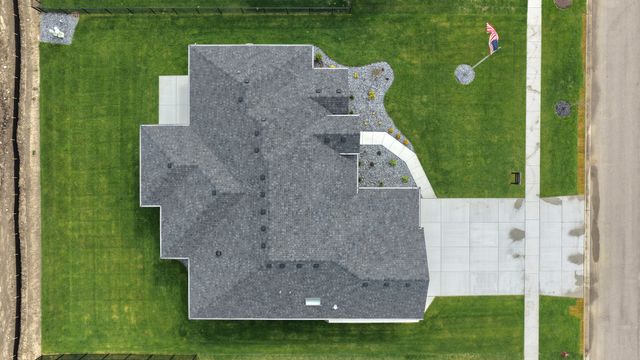 1083 Kinley Drive, New Lenox, IL 60451