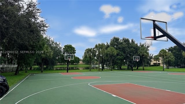 4618 SW 129th Ave, Miramar, FL 33027