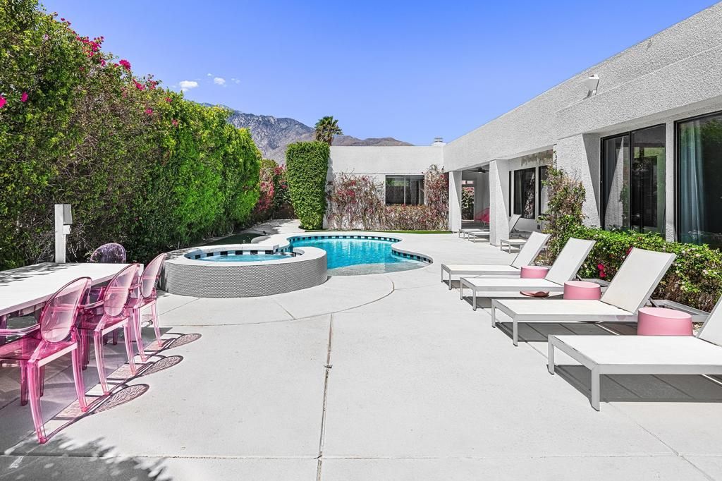 Image 21 of property listing at 1441 Amelia Way, Palm Springs, CA 92262