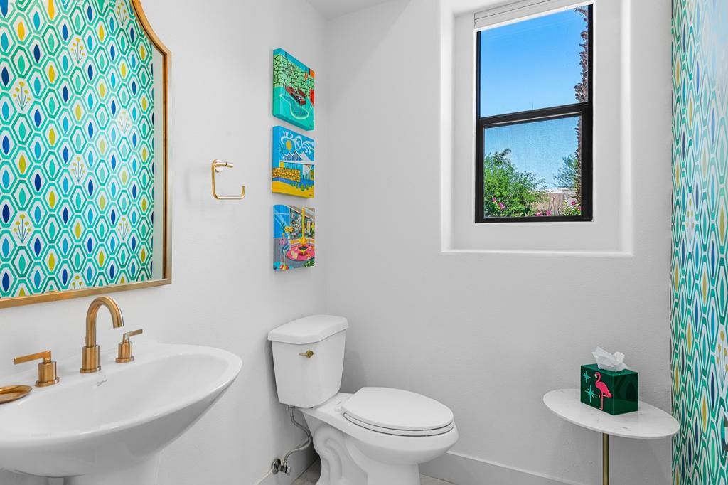 Image 33 of property listing at 1441 Amelia Way, Palm Springs, CA 92262