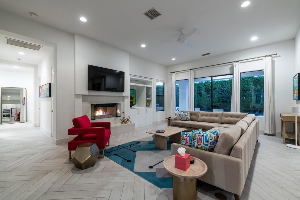 Image 43 of property listing at 1441 Amelia Way, Palm Springs, CA 92262