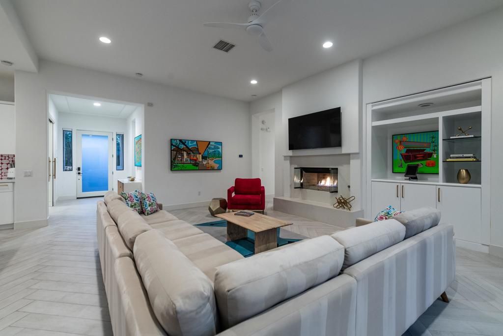 Image 44 of property listing at 1441 Amelia Way, Palm Springs, CA 92262