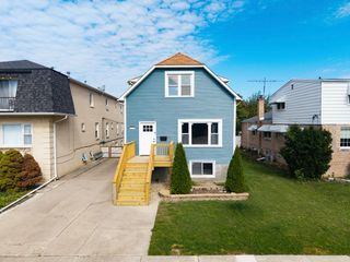 6730 W Dakin Street, Chicago, IL 60634