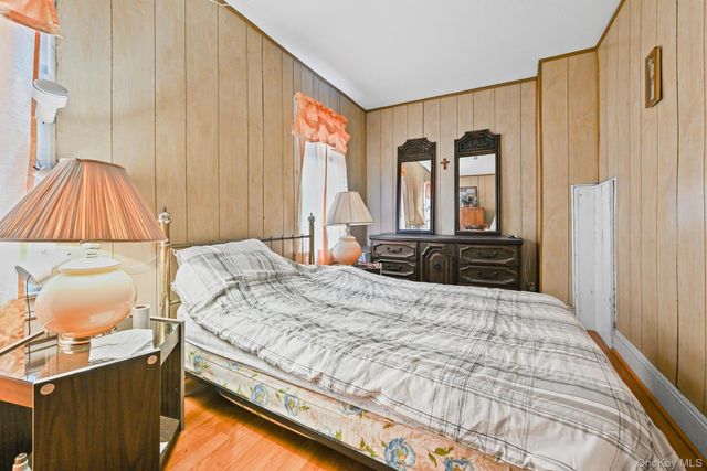 90-21 184th Place, Hollis, NY 11423