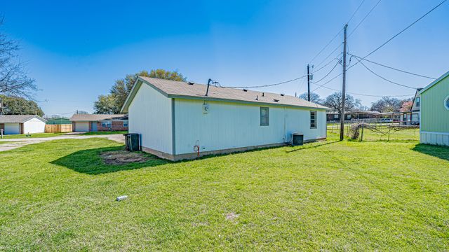 1513 Coral Cut Off, Pelican Bay, TX 76020