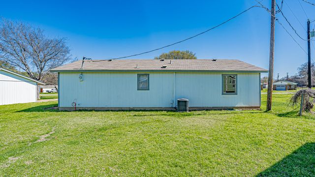 1513 Coral Cut Off, Pelican Bay, TX 76020