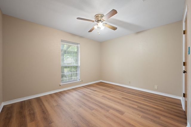 205 Pueblo Drive, Waxahachie, TX 75165