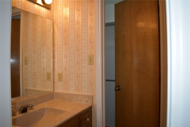 205 Pueblo Drive, Waxahachie, TX 75165