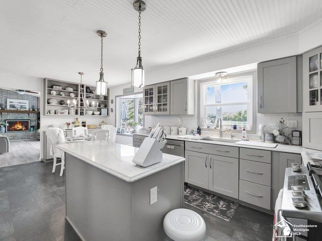 11963 Egan Highway, Brooklyn, MI 49230