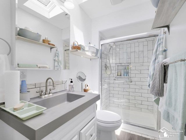 11963 Egan Highway, Brooklyn, MI 49230