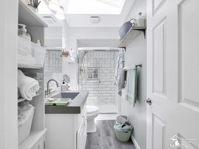 11963 Egan Highway, Brooklyn, MI 49230