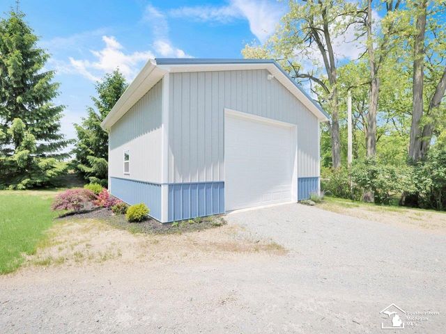 11963 Egan Highway, Brooklyn, MI 49230