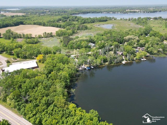 11963 Egan Highway, Brooklyn, MI 49230