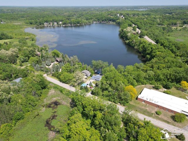 11963 Egan Highway, Brooklyn, MI 49230