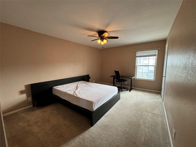 910 Duncan LN 43, Austin, TX 78705