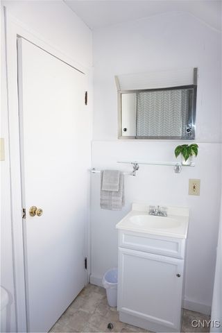 82 West Monroe Street, Little Falls City, NY 13365