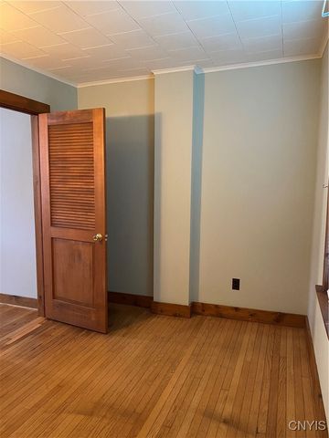 82 West Monroe Street, Little Falls City, NY 13365