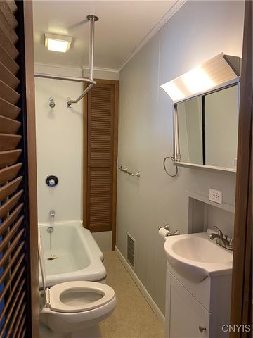 82 West Monroe Street, Little Falls City, NY 13365