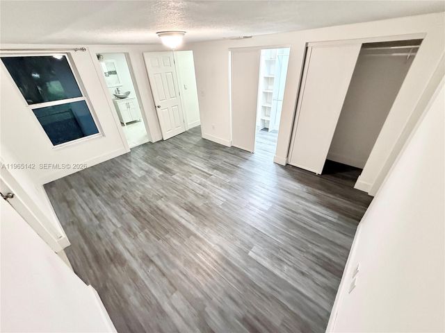 1621 SW 117th Ave, Davie, FL 33325