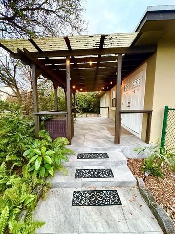 1621 SW 117th Ave, Davie, FL 33325