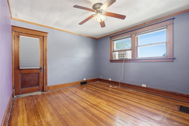 1116 A Avenue NW, Cedar Rapids, IA 52405