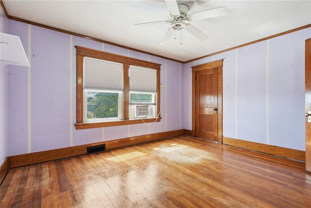 1116 A Avenue NW, Cedar Rapids, IA 52405
