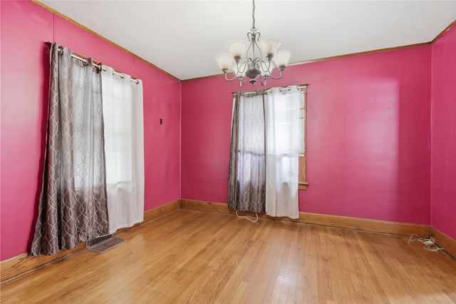 1116 A Avenue NW, Cedar Rapids, IA 52405