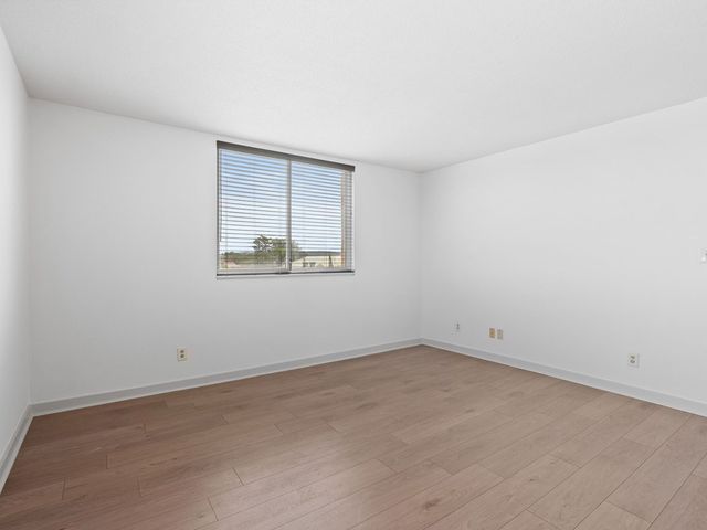 1012-3A Guadalupe St, Kerrville, TX 78028