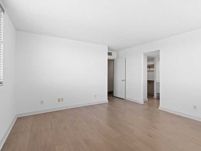 1012-3A Guadalupe St, Kerrville, TX 78028