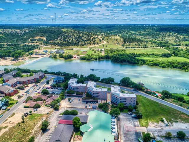 1012-3A Guadalupe St, Kerrville, TX 78028