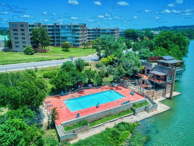 1012-3A Guadalupe St, Kerrville, TX 78028
