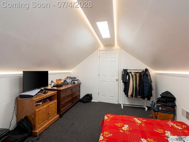 12019 Sobieski Street, Hamtramck, MI 48212