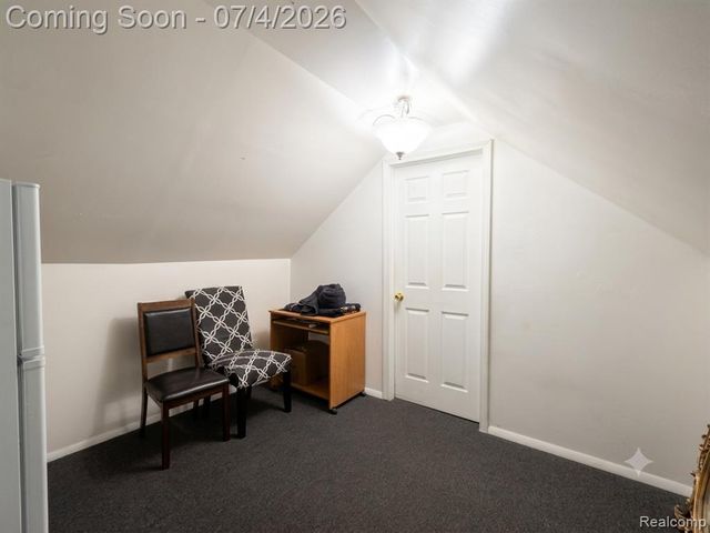 12019 Sobieski Street, Hamtramck, MI 48212