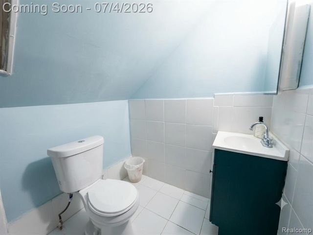12019 Sobieski Street, Hamtramck, MI 48212