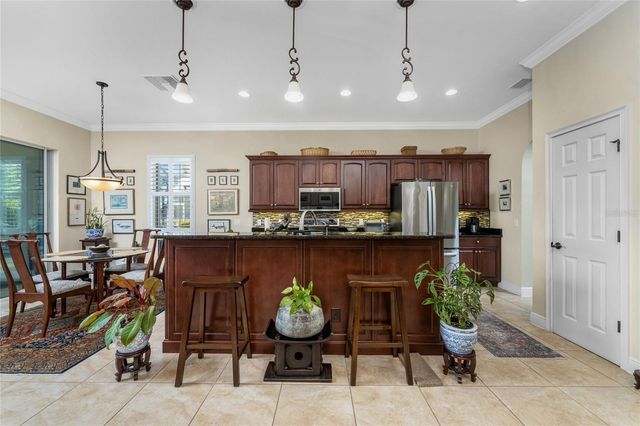 130 PALAZZO COURT, North Venice, FL 34275