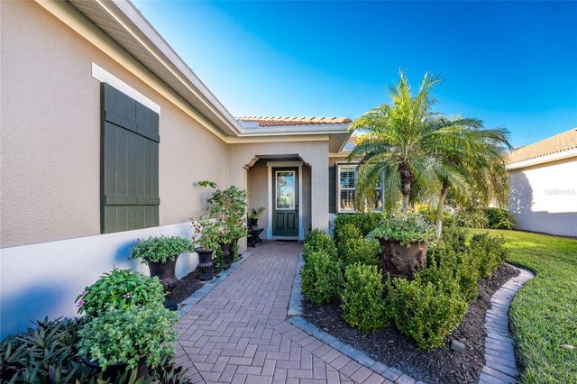 130 PALAZZO COURT, North Venice, FL 34275