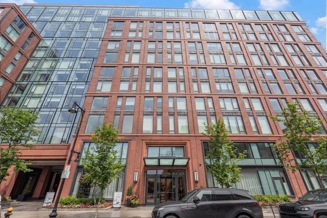 380 Harrison Ave PH2M, Boston, MA 02118